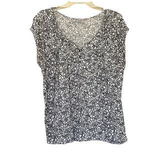 Loft ivory/off white & black floral top